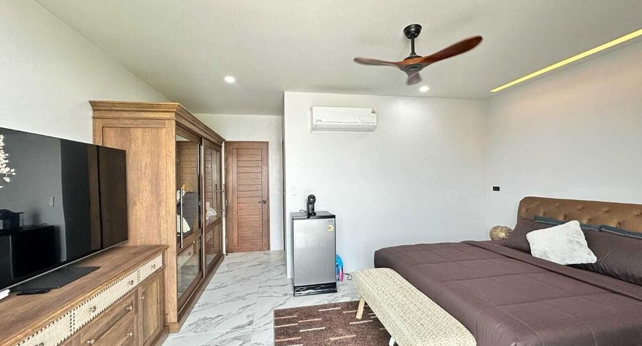 For rent 2 bedrooms villa in Mueang Phuket, Phuket