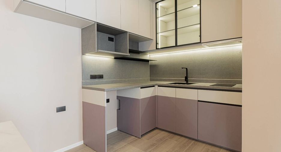 For rent 2 bedrooms condo in Bang Kho Laem, Bangkok