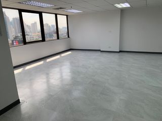 À louer bureau à Pathum Wan, Bangkok