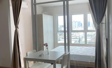 À louer 1 chambre condo à Bang Kapi, Bangkok