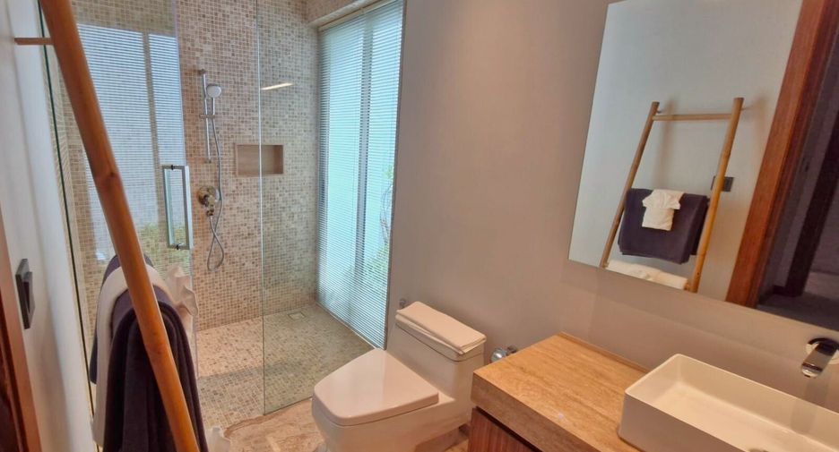 For rent 4 bedrooms villa in Thalang, Phuket