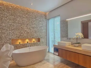 For rent 4 bedrooms villa in Thalang, Phuket