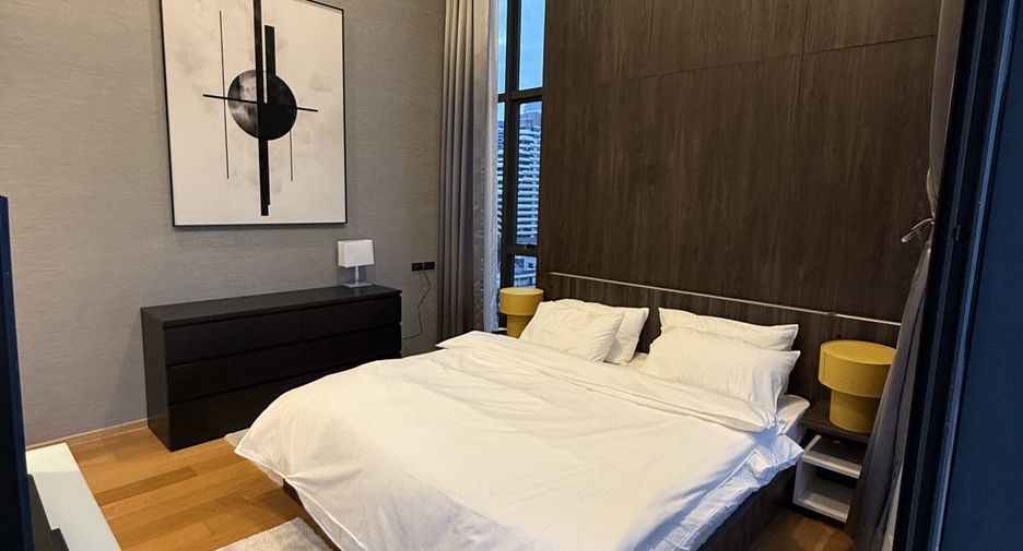 For rent 3 bedrooms condo in Watthana, Bangkok