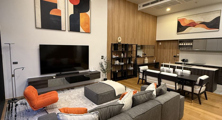 For rent 3 bedrooms condo in Watthana, Bangkok