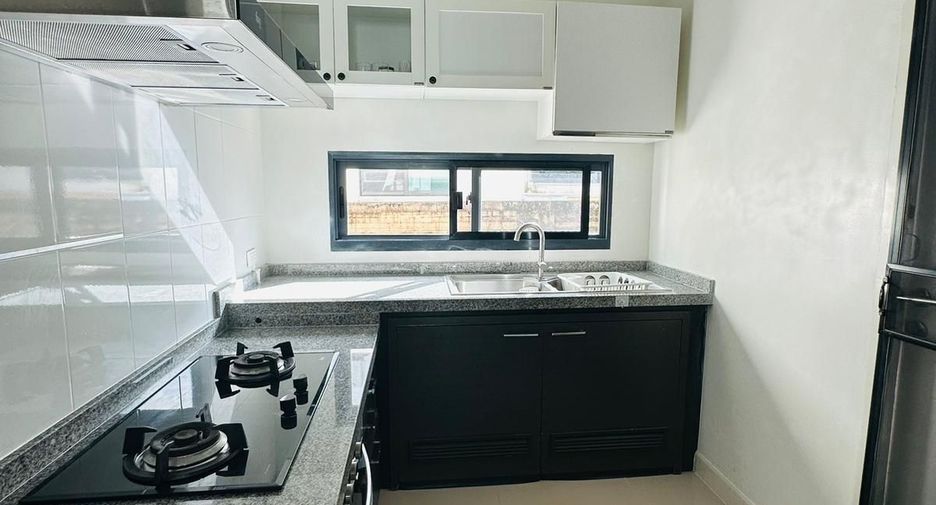 Haus zur Miete mit 3 Zimmer in Mueang Phuket, Phuket