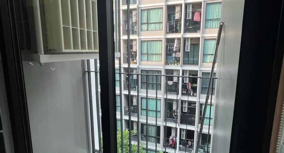 For rent 1 bed condo in Wang Thonglang, Bangkok
