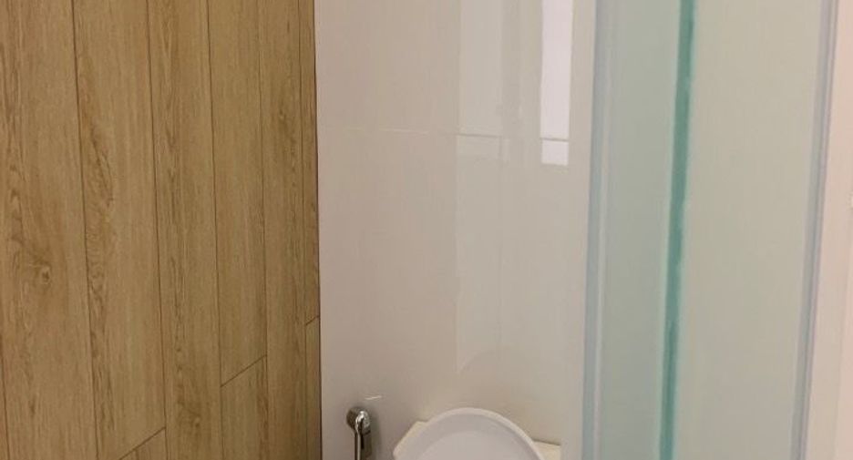 For rent 1 bed condo in Bang Rak, Bangkok