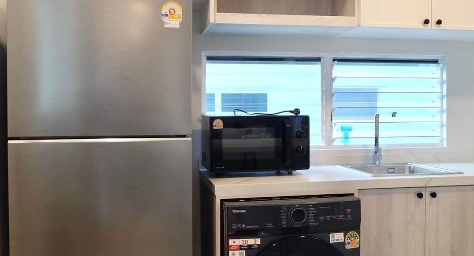 ให้เช่า 3 ห้องนอน บ้านเดี่ยว ใน บางพลี, สมุทรปราการ