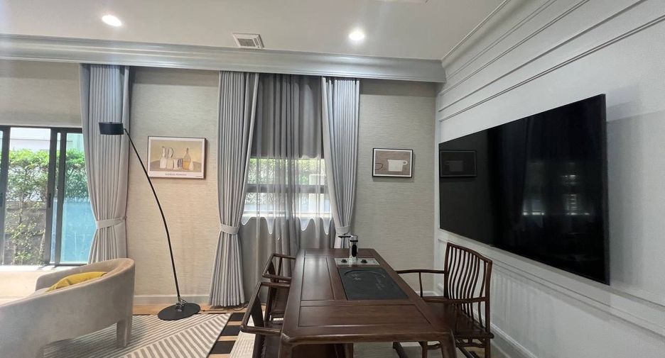 For rent 6 bedrooms house in Bang Kapi, Bangkok