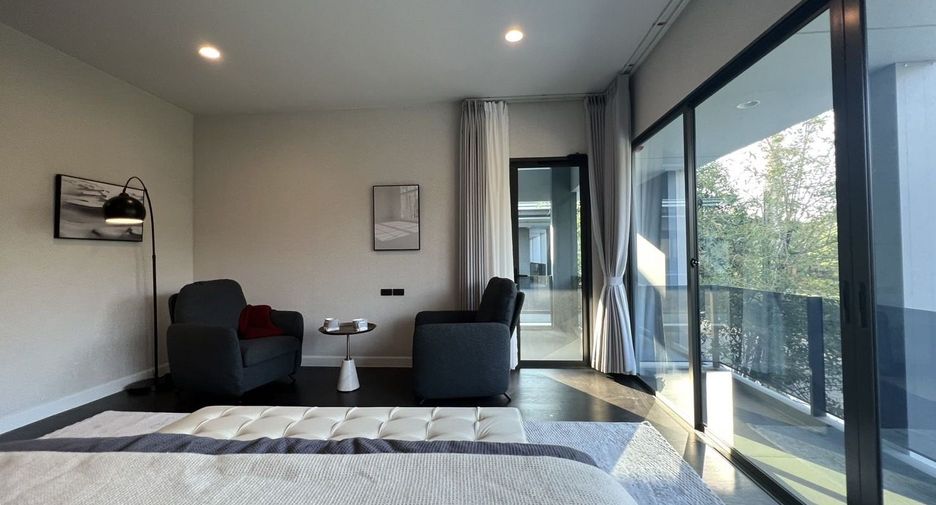 For rent 6 bedrooms house in Bang Kapi, Bangkok