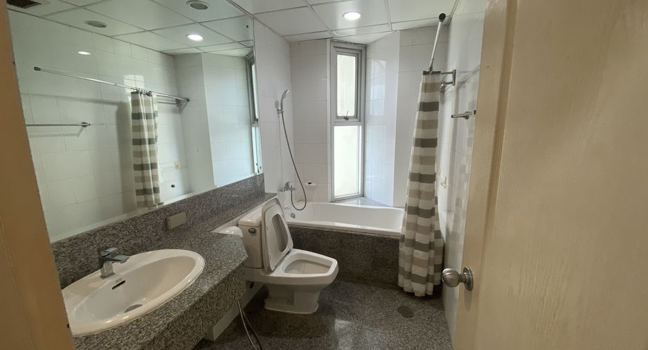 Condo en alquiler de 2 habitaciones en Sathon, Bangkok