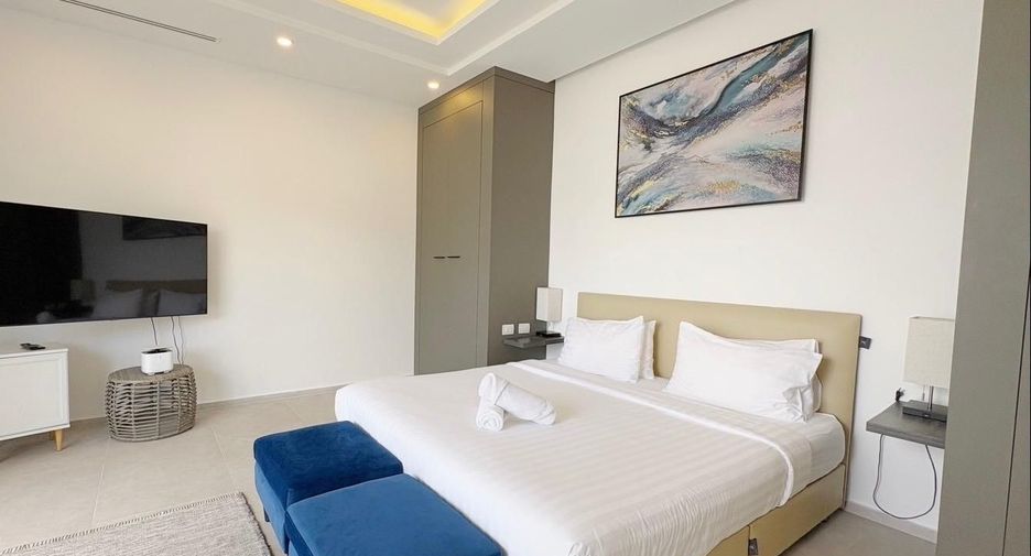 À louer 3 chambres villa à Mueang Phuket, Phuket