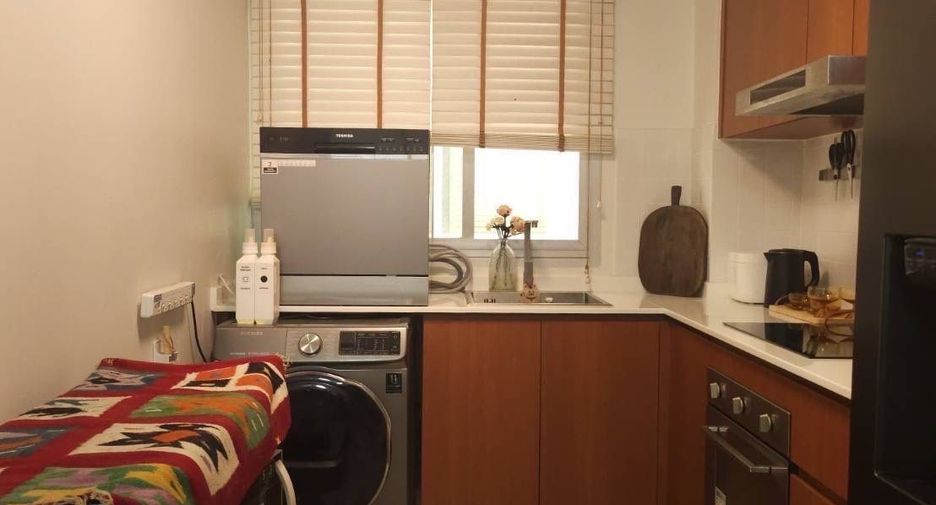 For rent 1 bed condo in Watthana, Bangkok