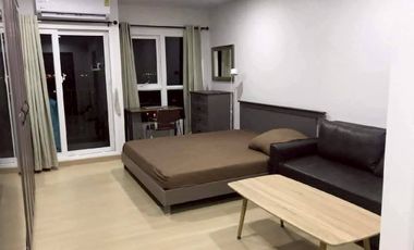 À louer studio condo à Bang Kapi, Bangkok