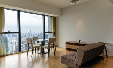 À vendre et à louer 4 chambres condo à Sathon, Bangkok