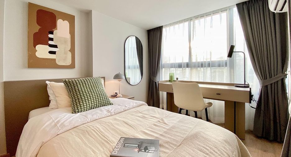 Condo en alquiler de 2 habitaciones en Huai Khwang, Bangkok