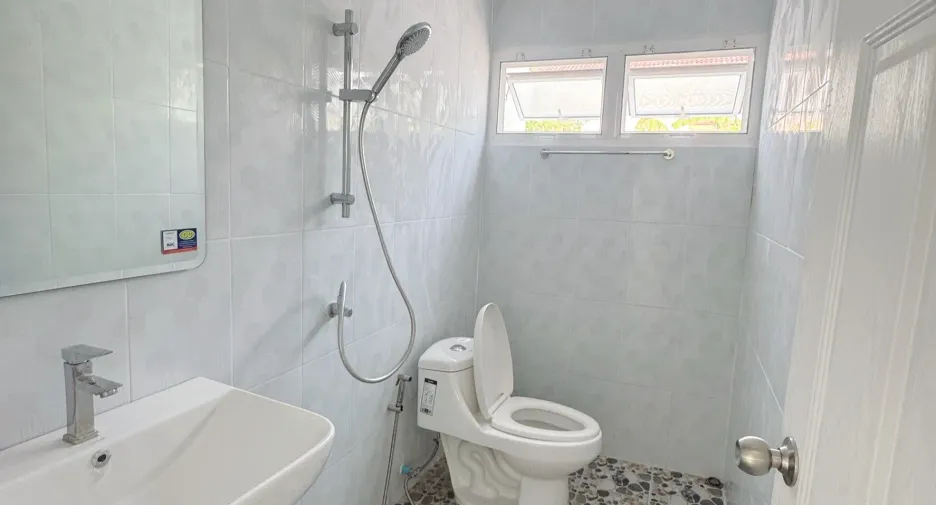 For sale 4 bedrooms house in Bang Khae, Bangkok