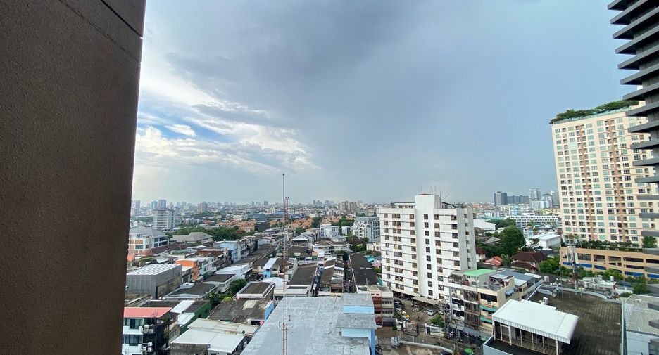 Wohnung zum Kauf mit 1 Zimmer in Khlong Toei, Bangkok