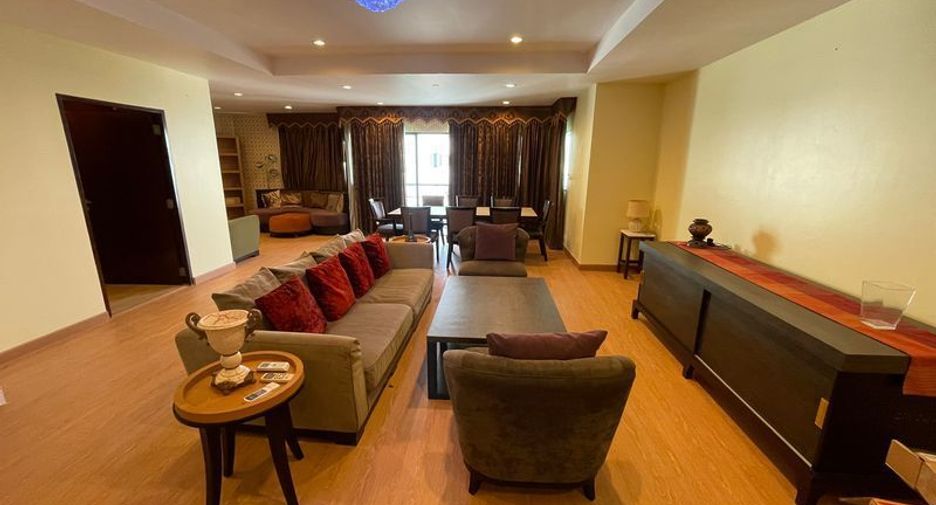 Wohnung zur Miete mit 3 Zimmer in Sathon, Bangkok