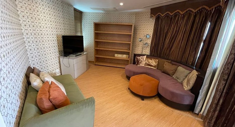 Wohnung zur Miete mit 3 Zimmer in Sathon, Bangkok