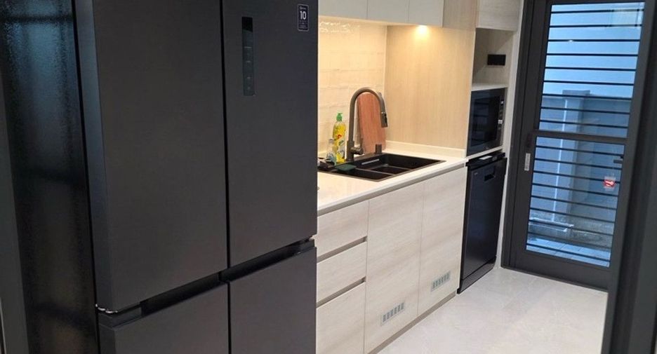 Haus zur Miete mit 4 Zimmer in Bang Phli, Samut Prakan