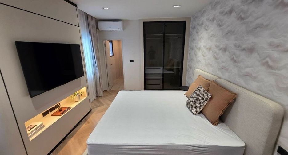 Haus zur Miete mit 4 Zimmer in Bang Phli, Samut Prakan
