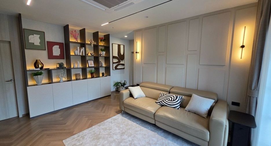 Haus zur Miete mit 4 Zimmer in Bang Phli, Samut Prakan
