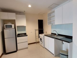 Apartamento en alquiler de 1 habitaciones en Khlong Toei, Bangkok