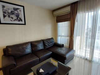 Apartamento en alquiler de 1 habitaciones en Khlong Toei, Bangkok