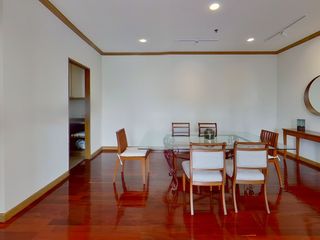 ให้เช่า 3 ห้องนอน คอนโด ใน คลองสาน, กรุงเทพฯ
