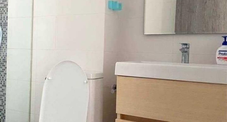 For rent 2 bedrooms condo in Phaya Thai, Bangkok