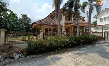 For sale 5 bedrooms house in Lat Krabang, Bangkok