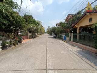For sale 5 bedrooms house in Lat Krabang, Bangkok