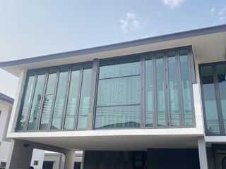 For sale 4 bedrooms house in Thawi Watthana, Bangkok