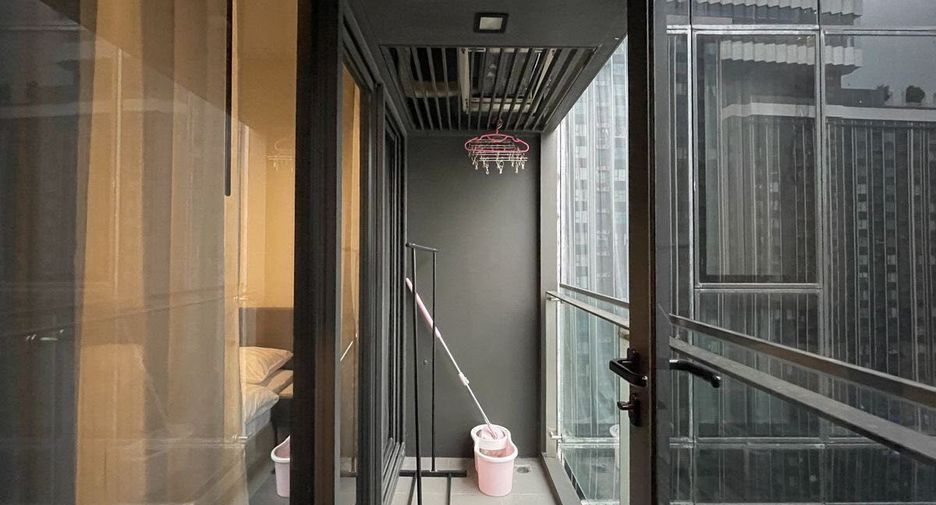 For rent 1 bed condo in Huai Khwang, Bangkok