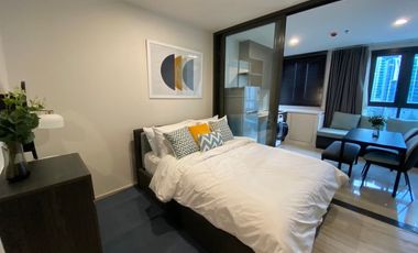 Condo en alquiler de 1 habitaciones en Huai Khwang, Bangkok