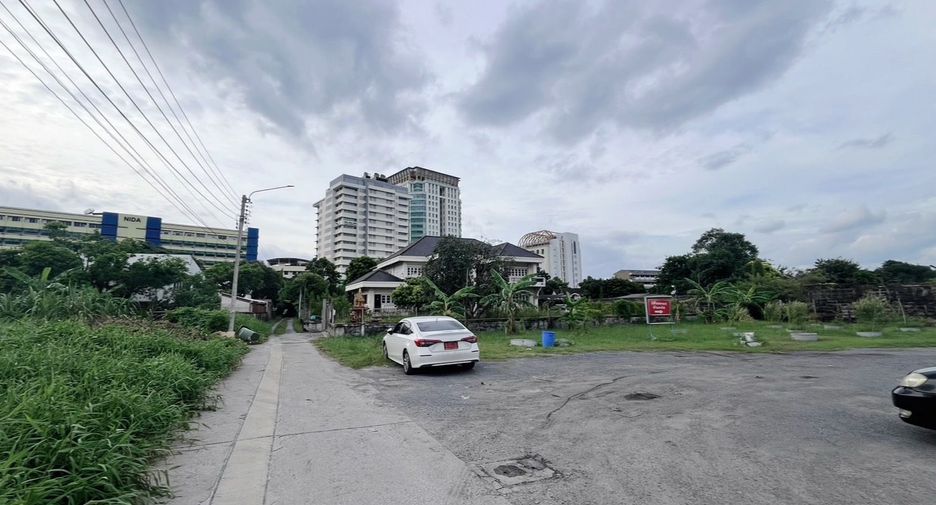 For sale land in Bang Kapi, Bangkok