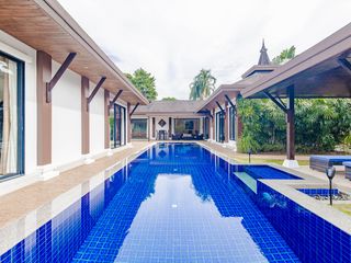Villa en venta de 4 habitaciones en Thalang, Phuket