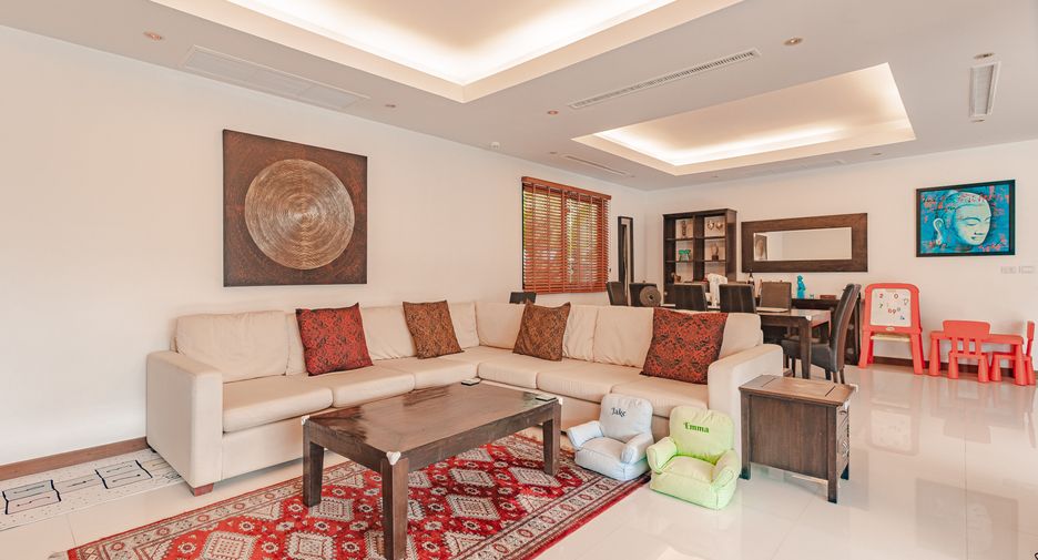 For sale 4 bedrooms villa in Thalang, Phuket