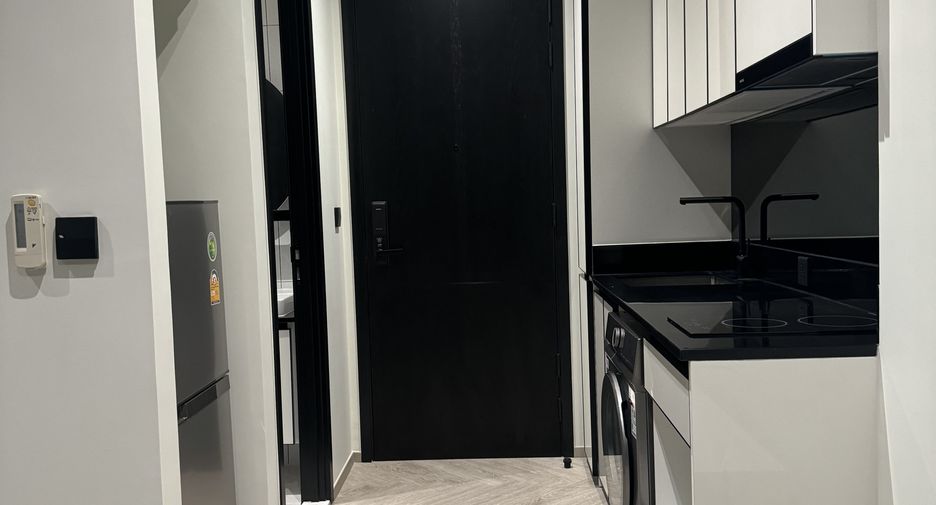 For sale and for rent studio condo in Khlong San, Bangkok