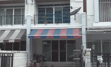 Reihenhaus zum Kauf mit 3 Zimmer in Prawet, Bangkok