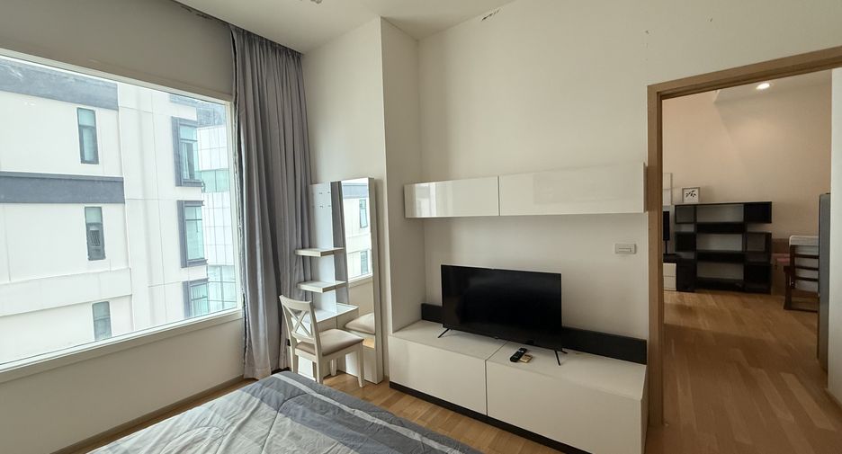 For rent 1 bed condo in Khlong Toei, Bangkok