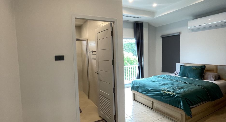 Casa en alquiler de 3 habitaciones en Mueang Phuket, Phuket