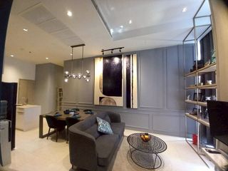 For rent 2 bedrooms condo in Bang Rak, Bangkok