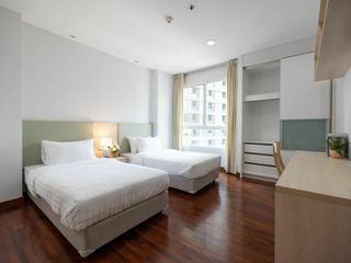 Apartamento en alquiler de 2 habitaciones en Khlong Toei, Bangkok