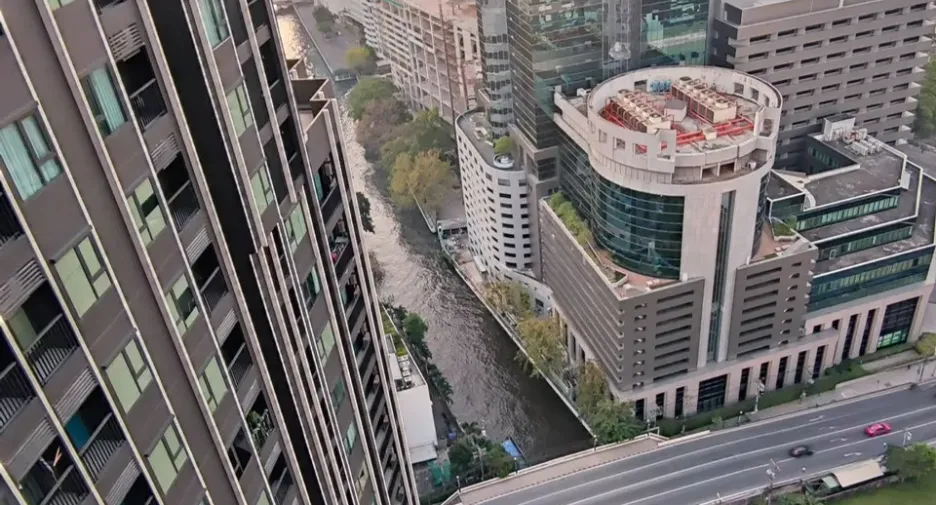 For rent studio condo in Pathum Wan, Bangkok