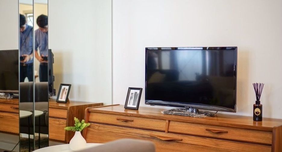 For rent studio condo in Khlong Toei, Bangkok