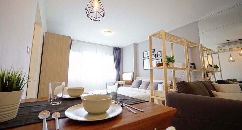 For rent studio condo in Khlong Toei, Bangkok