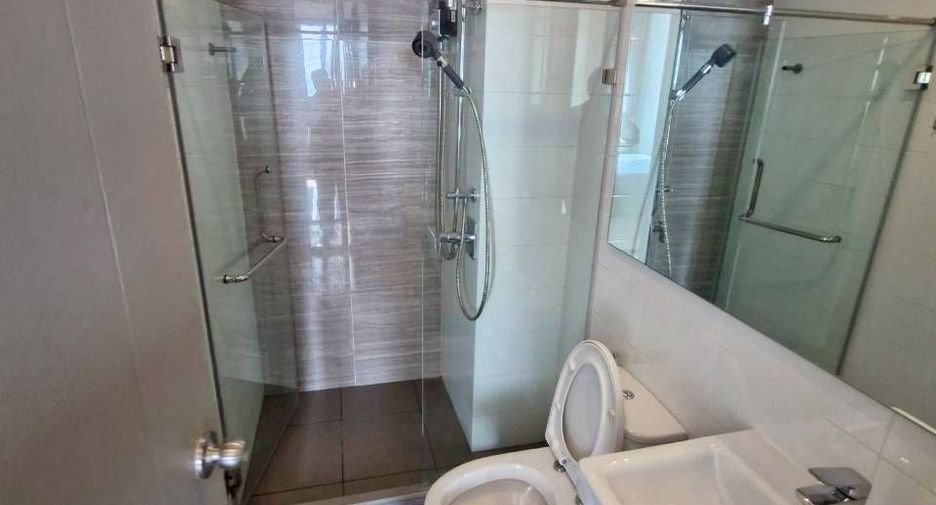Condo en alquiler de 1 habitaciones en Watthana, Bangkok