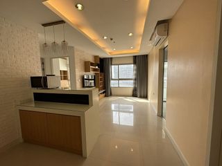 Wohnung zur Miete mit 2 Zimmer in Khlong San, Bangkok